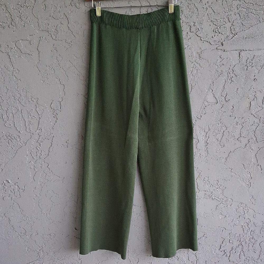 Elegant Green Women's Pants